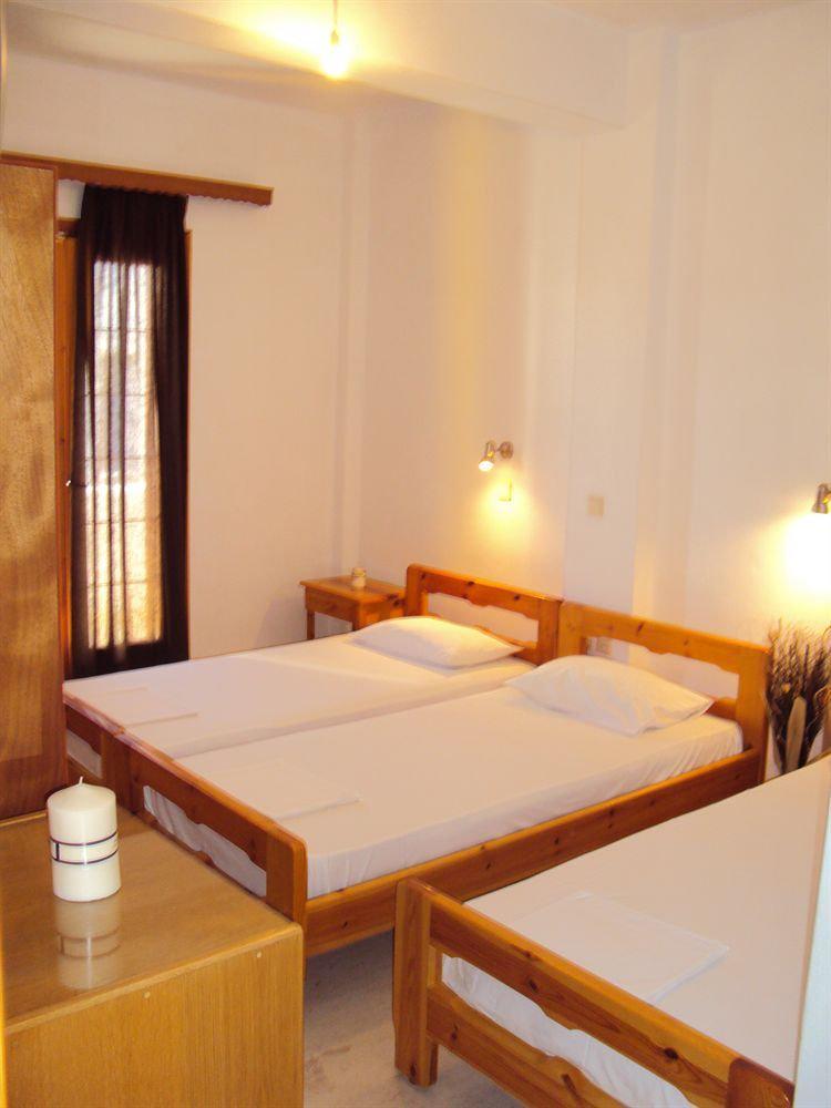 Privee Santorini Hotel Perissa  Bagian luar foto